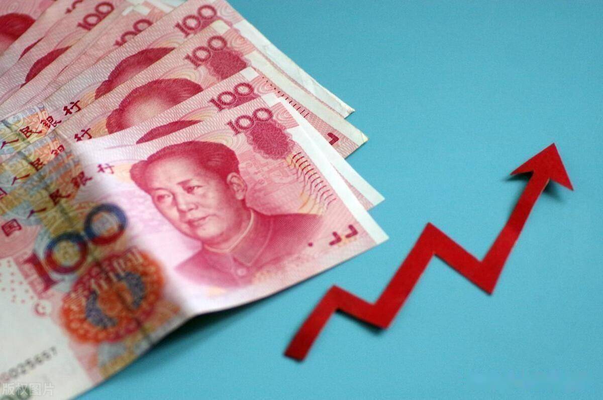 7月12日人民币兑换美元汇率,人民币暴涨破7,创新高,美元贬值