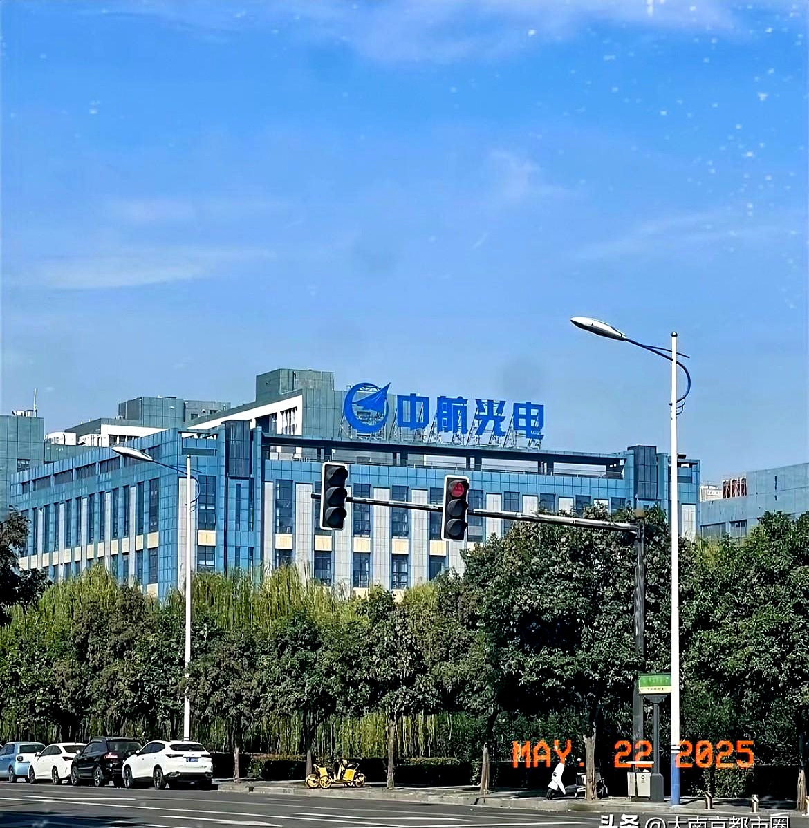 中航光电股票(中航光电股票值得长期持有吗)