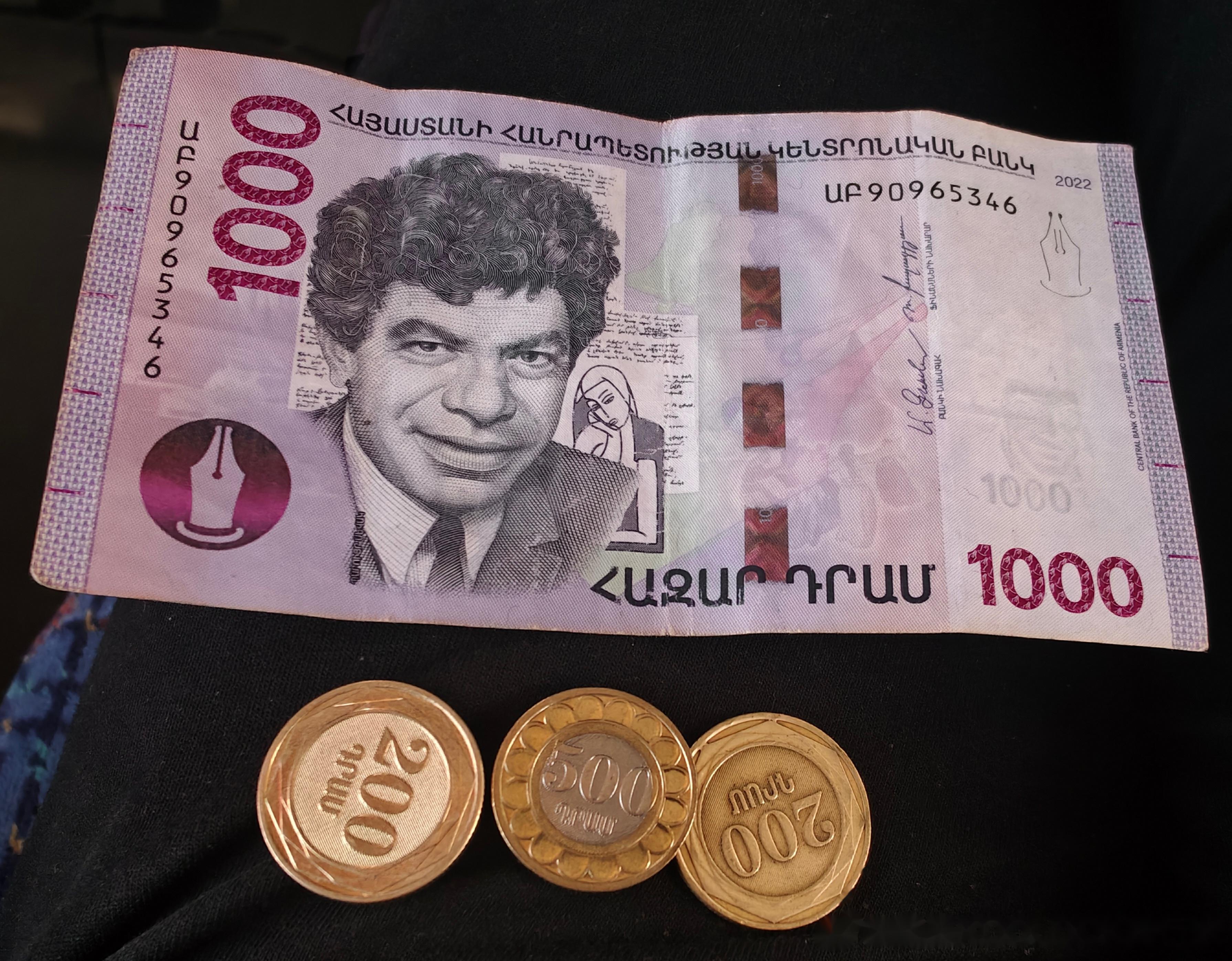 当地货币(南非当地货币) 当地货币(南非当地货币)