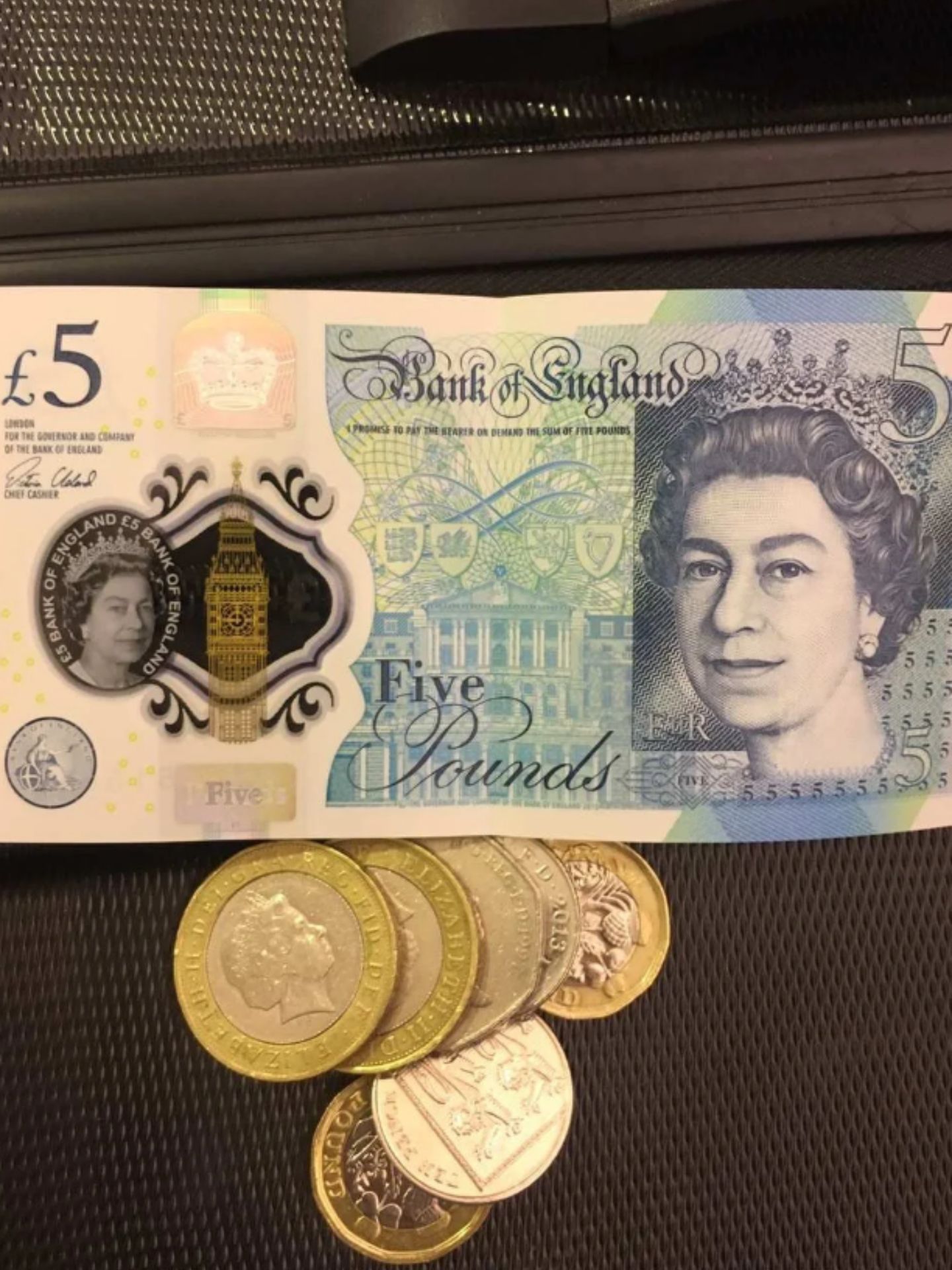 英国用什么货币(英镑兑换人民币汇率)